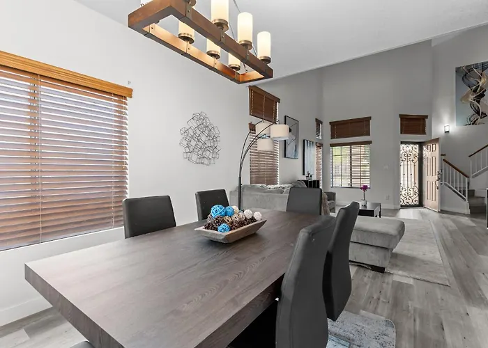4 Bedroom House With Pool And Gym Ferienhaus *