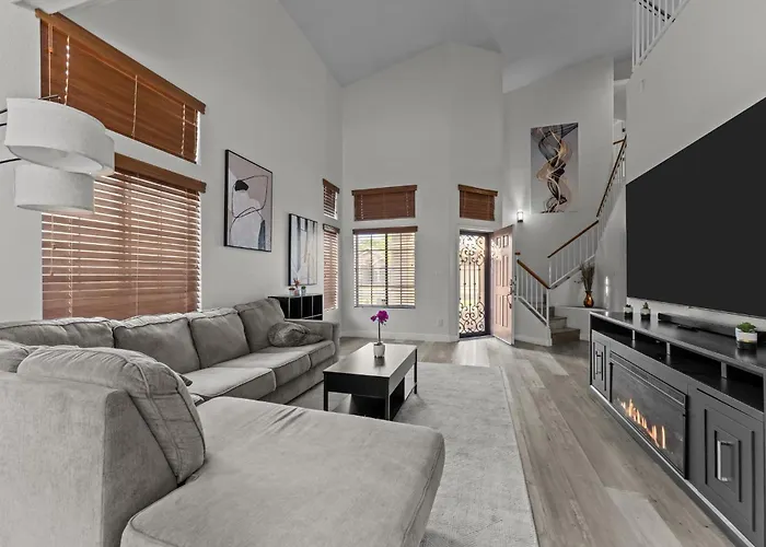 Ferienhaus 4 Bedroom House With Pool And Gym Tempe