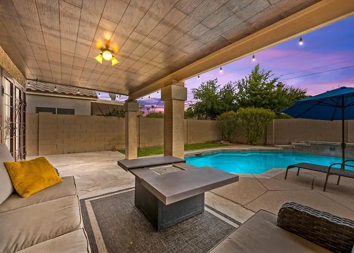 4 Bedroom House With Pool And Gym Ferienhaus